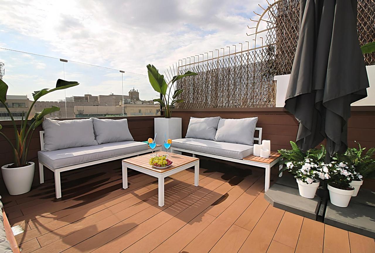 Appartamento Incredible Penthouse With Jacuzzi In The Center, Unique In The Area Barcellona Esterno foto