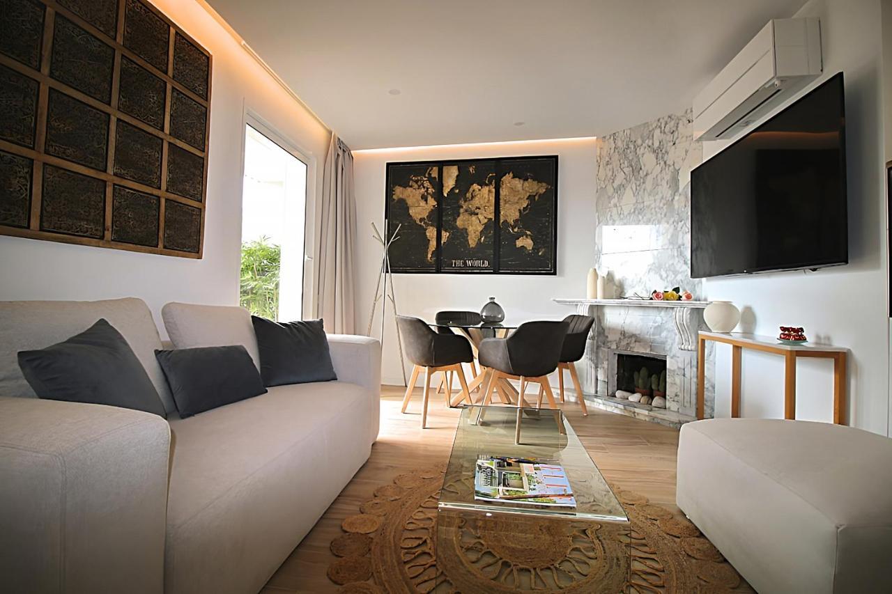 Appartamento Incredible Penthouse With Jacuzzi In The Center, Unique In The Area Barcellona Esterno foto
